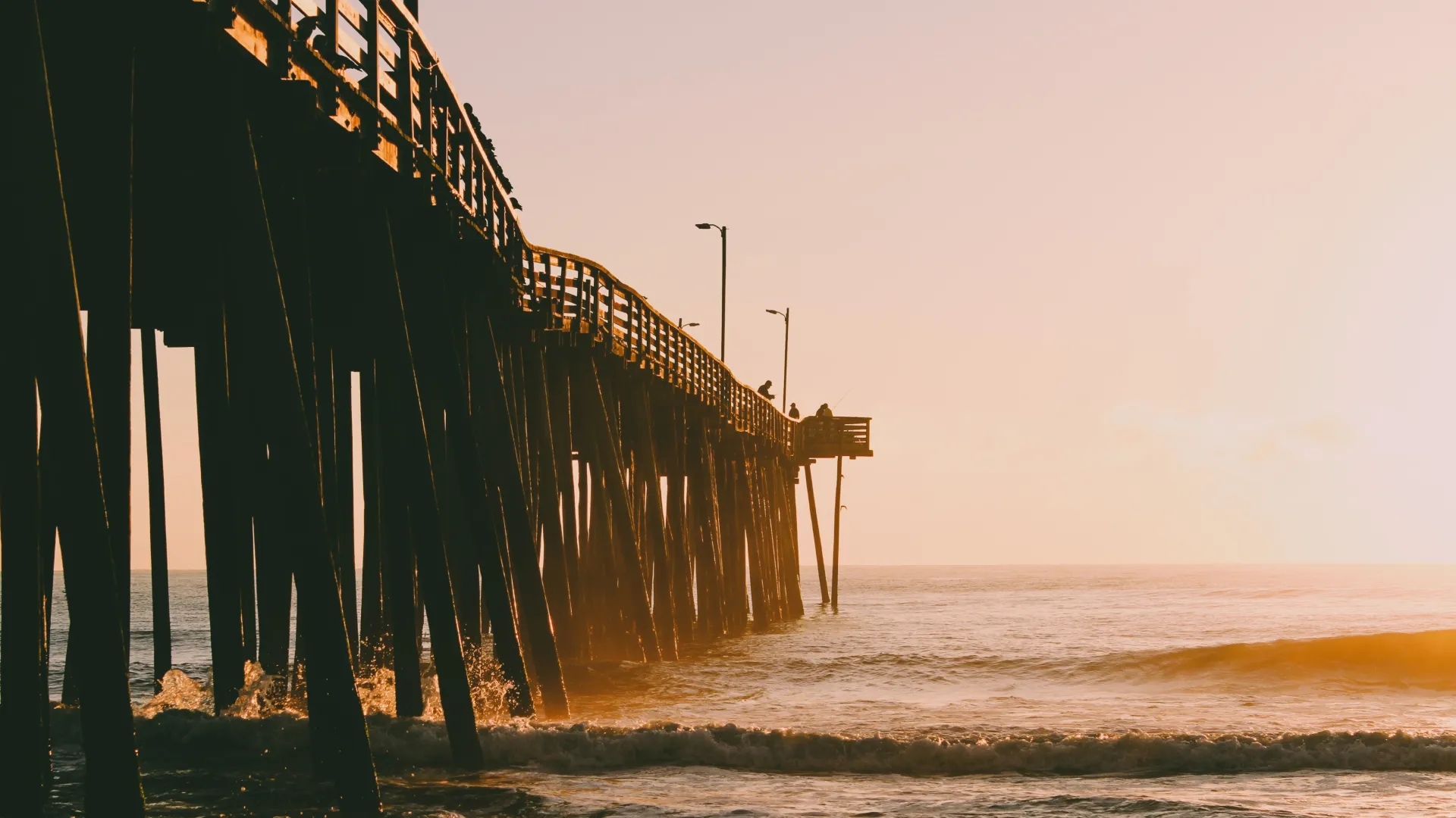 Dr. Hedayati performing medical dermatology treatment