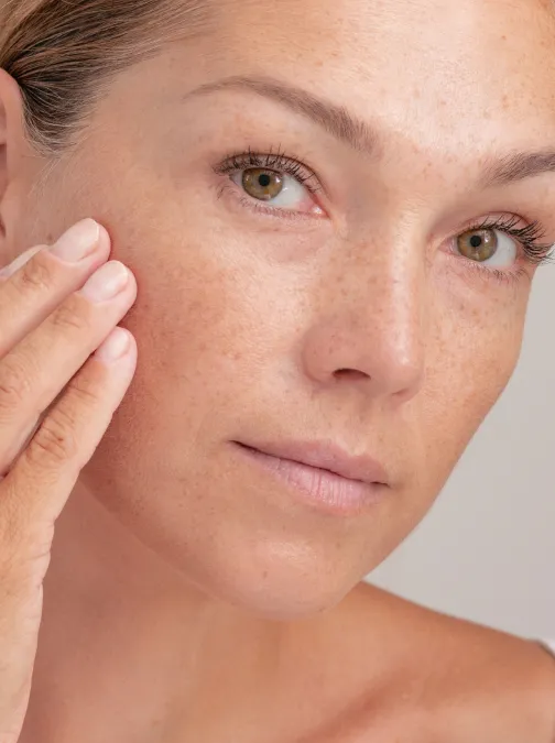 Microscopic examination during Mohs surgery procedure